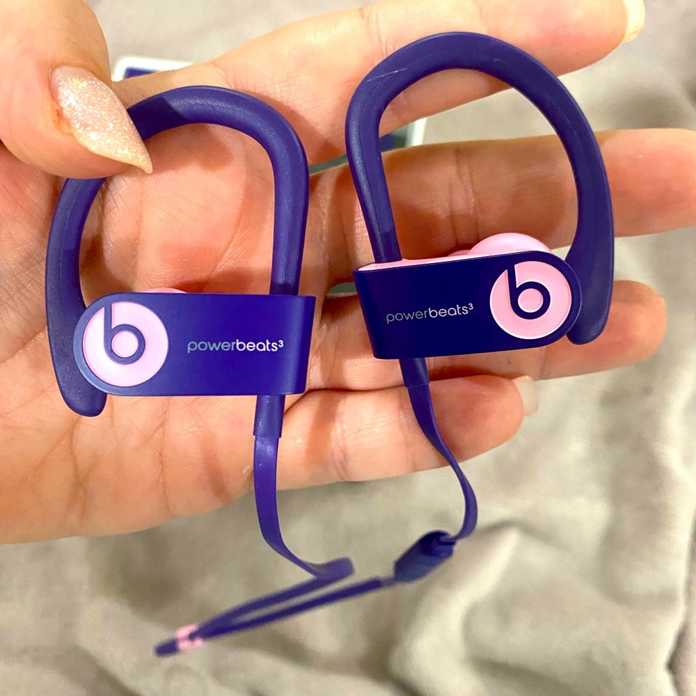 PowerBeats 3 wireless